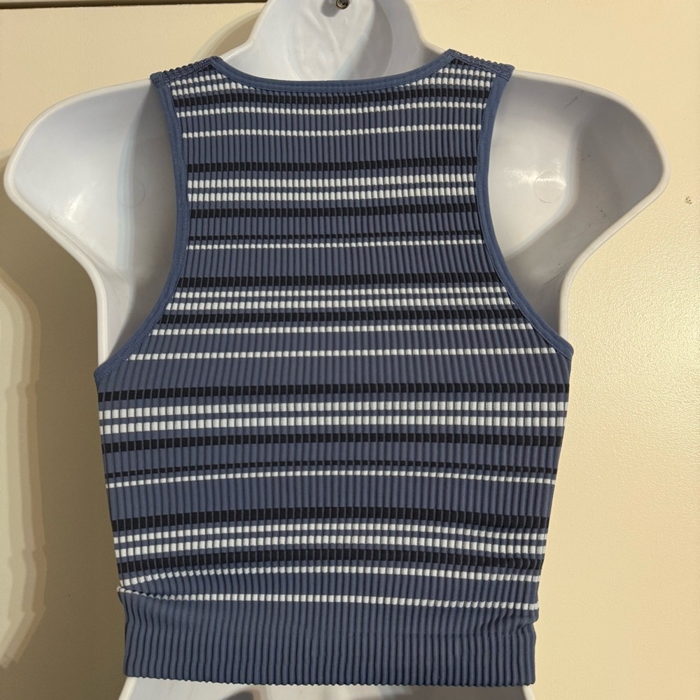 Aerie Real Good crop top size small soft super stretch - Picture 2 of 5